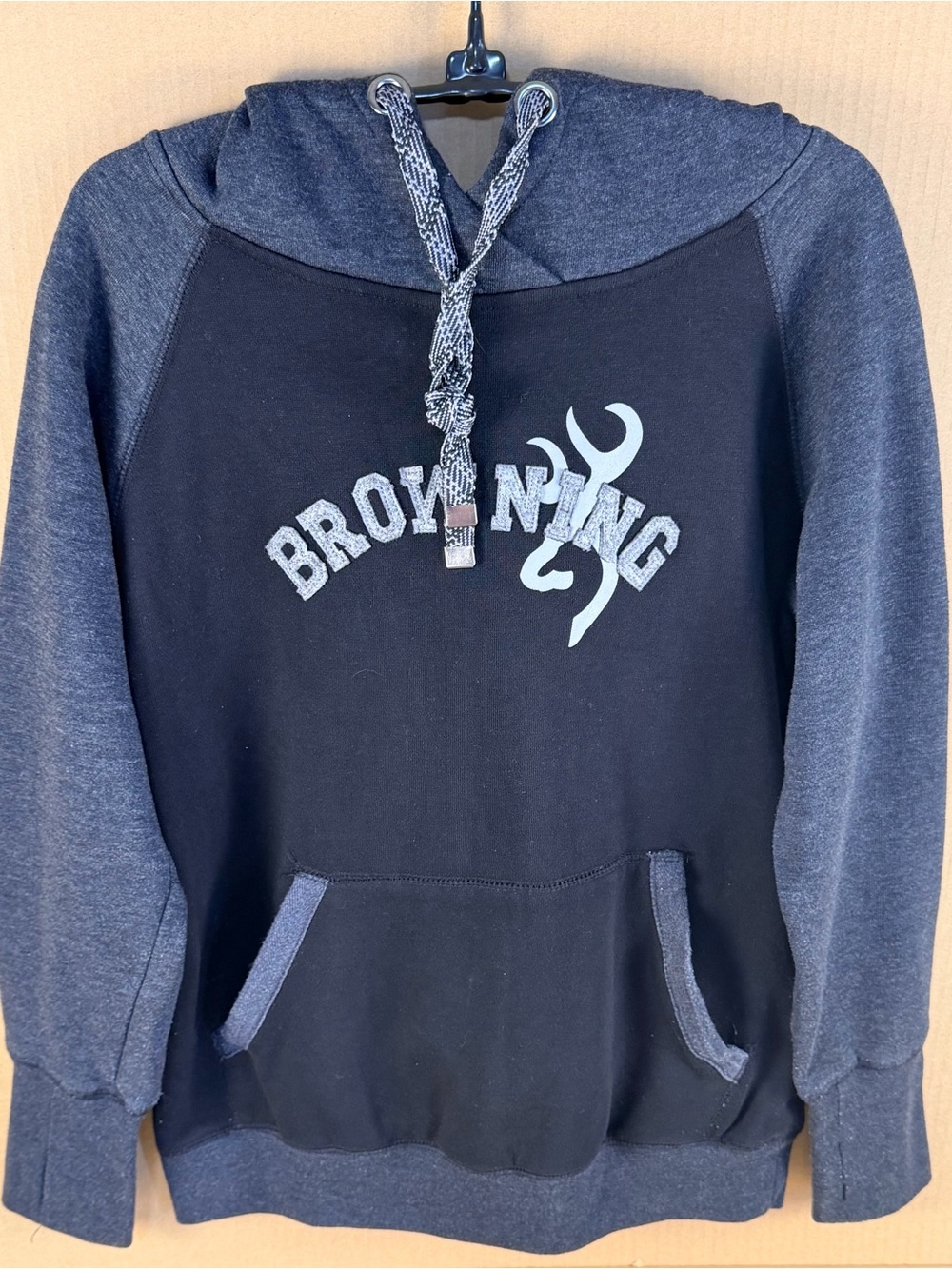 Browning Hoodie Sweatshirt Men Small Black Gray Pullover Kangaroo Pocket BBB-19